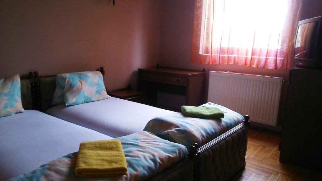 Hotel Palota Boedapest Buitenkant foto